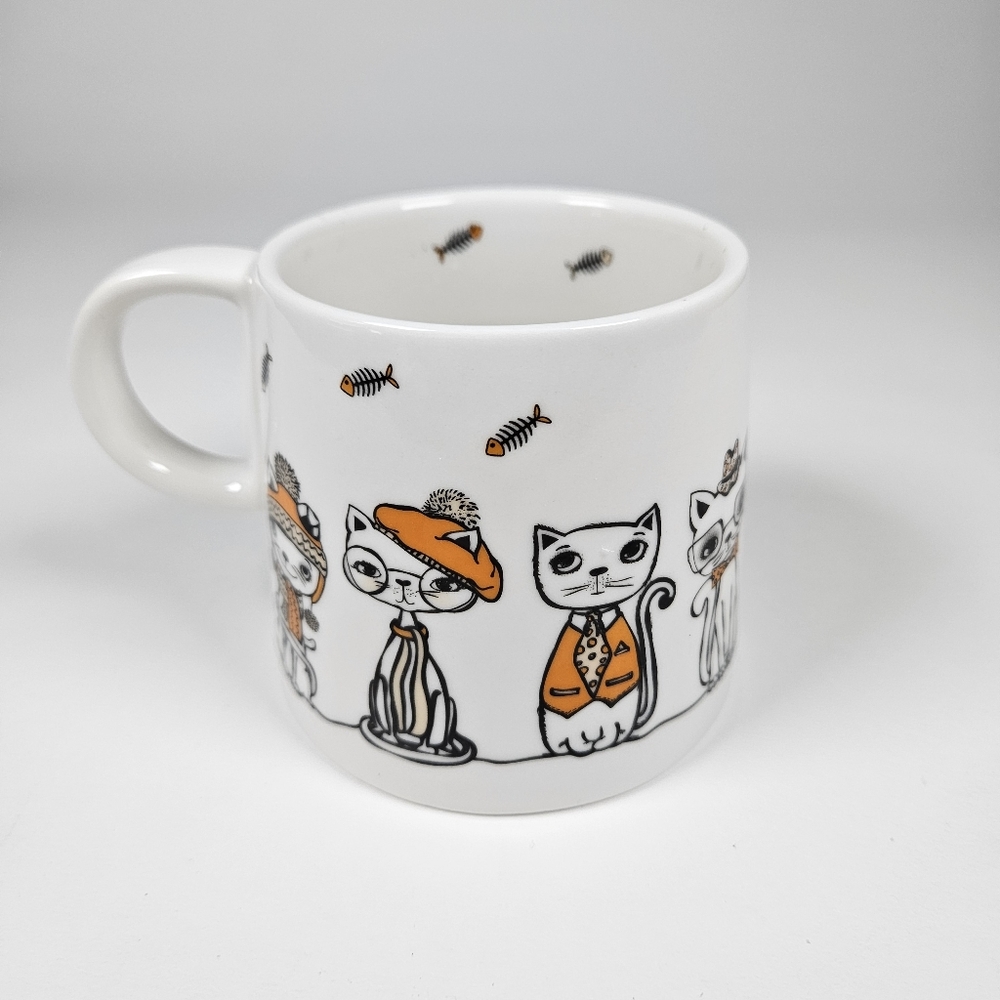 BIA Cordon Bleu Paws Cafe Cat Mug - Picture 7 of 8